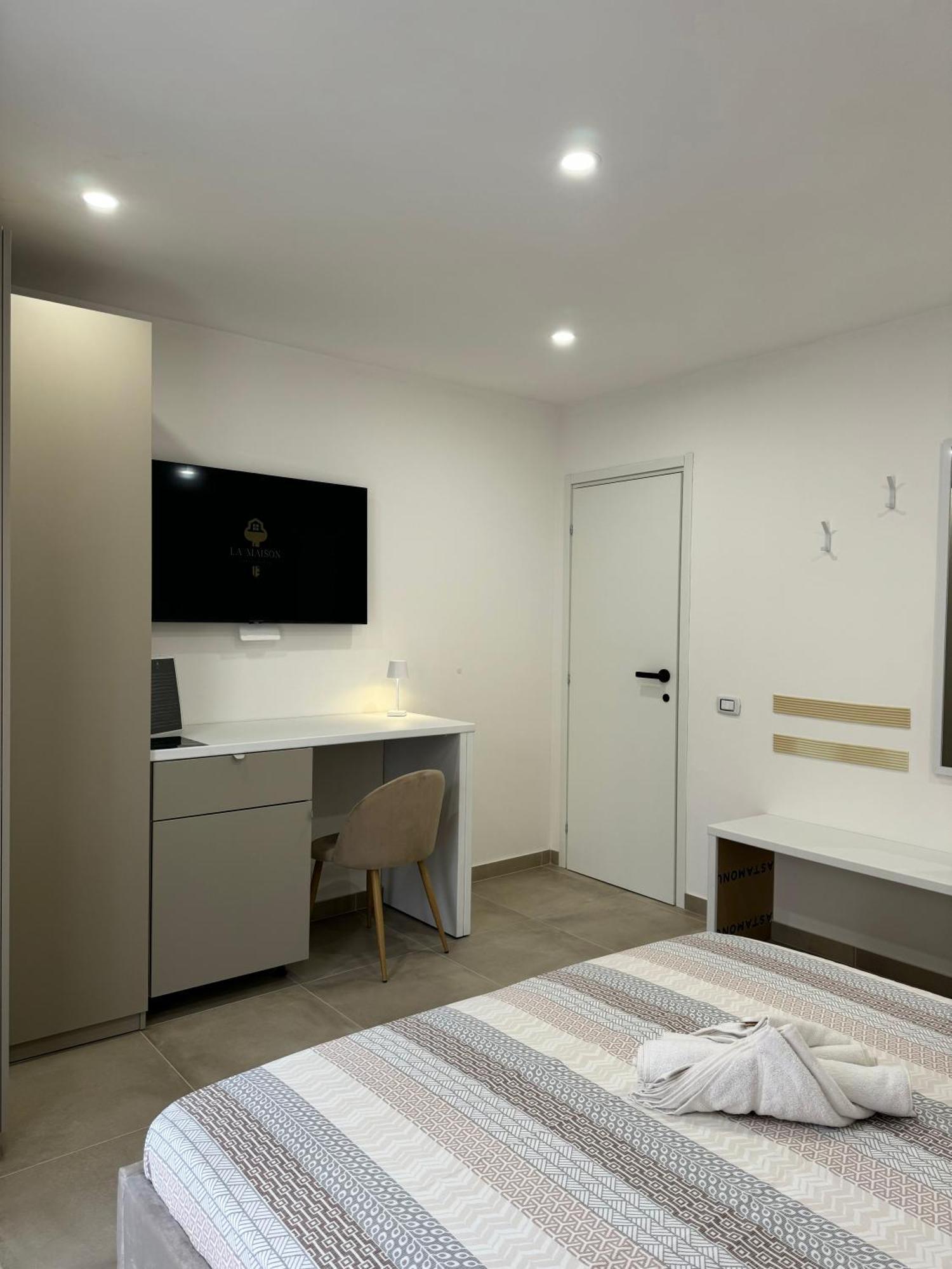 La Maison Guest House Reggio di Calabria Exterior photo
