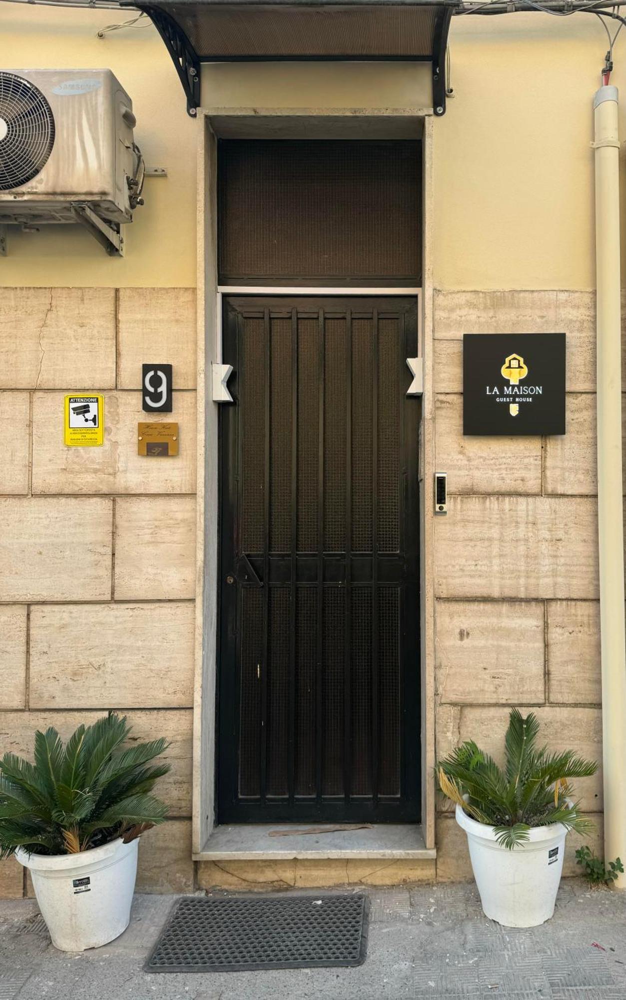La Maison Guest House Reggio di Calabria Exterior photo